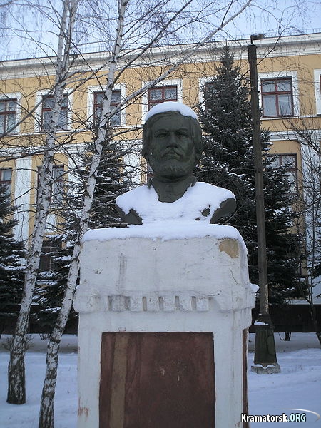 И. И. Мечникову — ул. Социалистическая, Краматорск