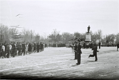 ,   1952 